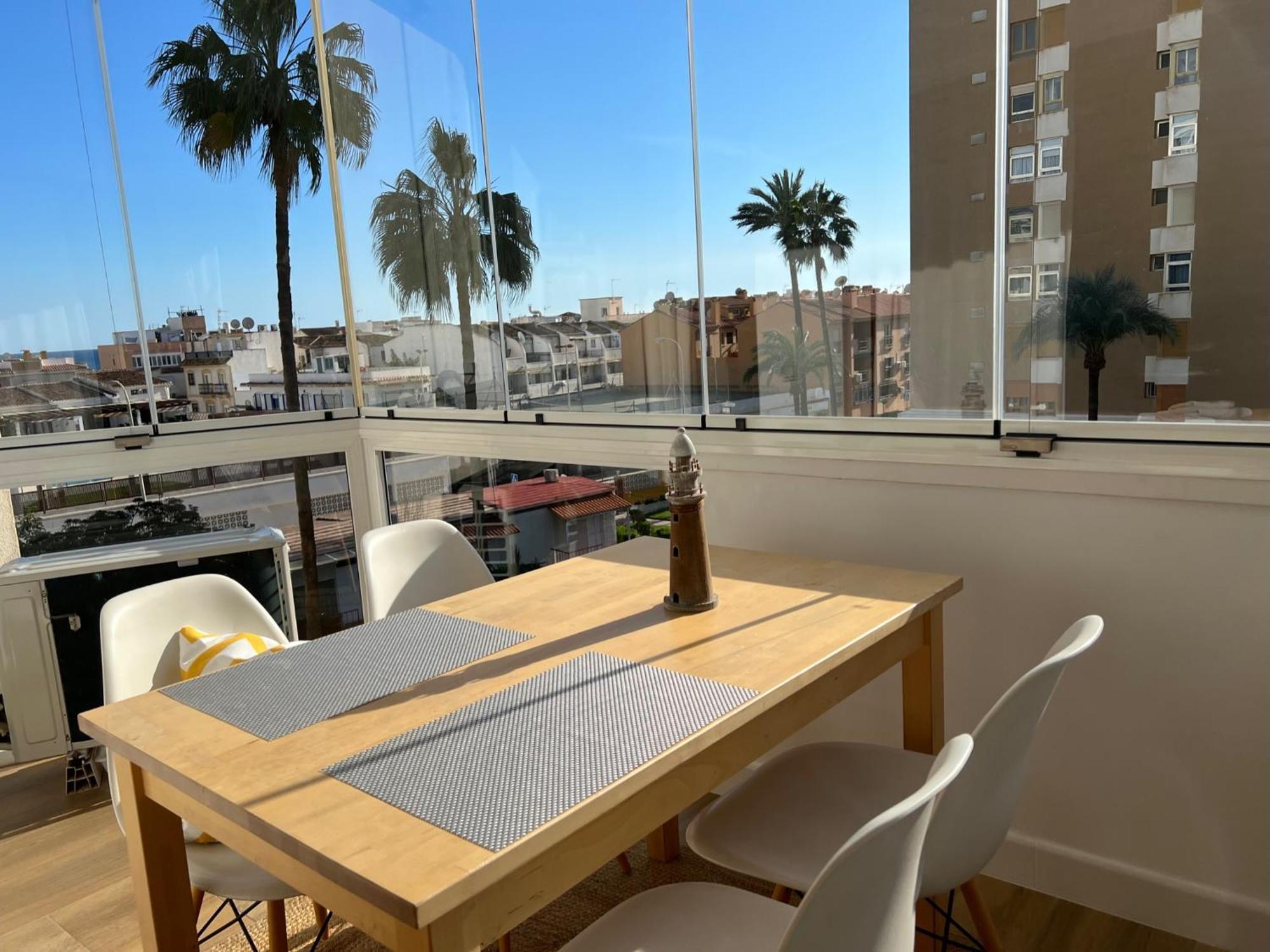 Holiday Studio By Meatina Torremolinos Exterior photo