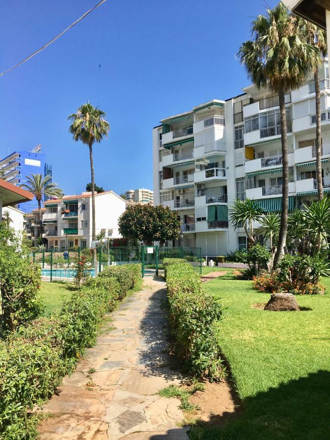 Holiday Studio By Meatina Torremolinos Exterior photo